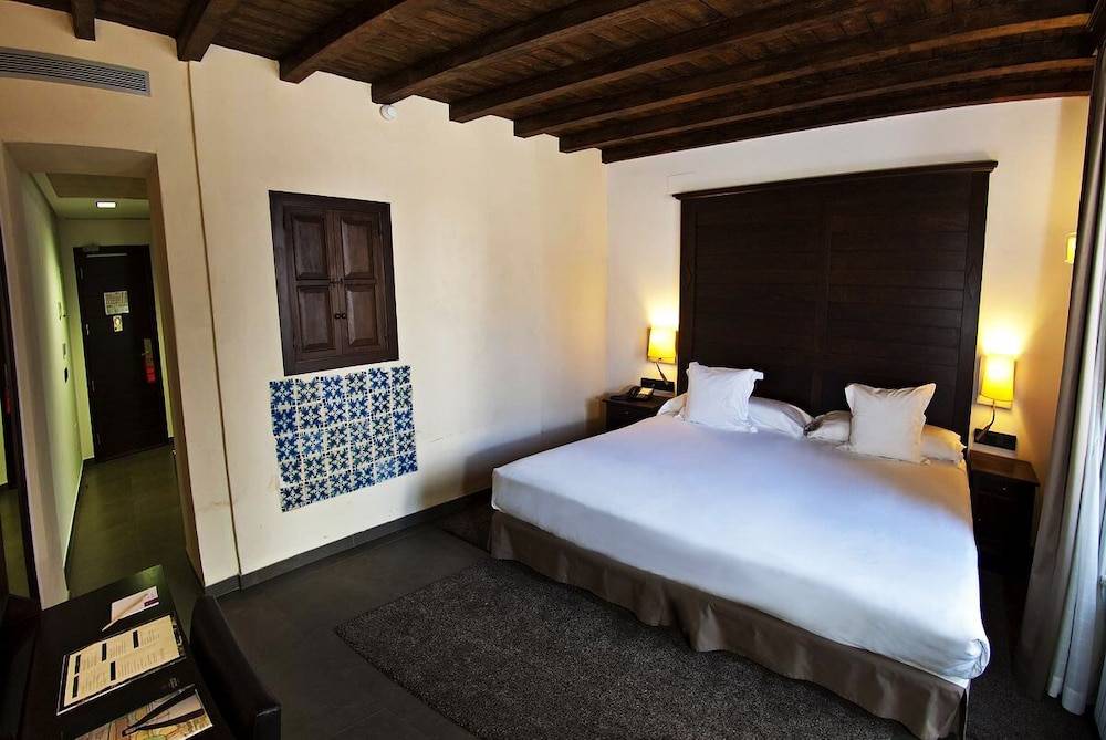 Hotel Convento Aracena & SPA 1