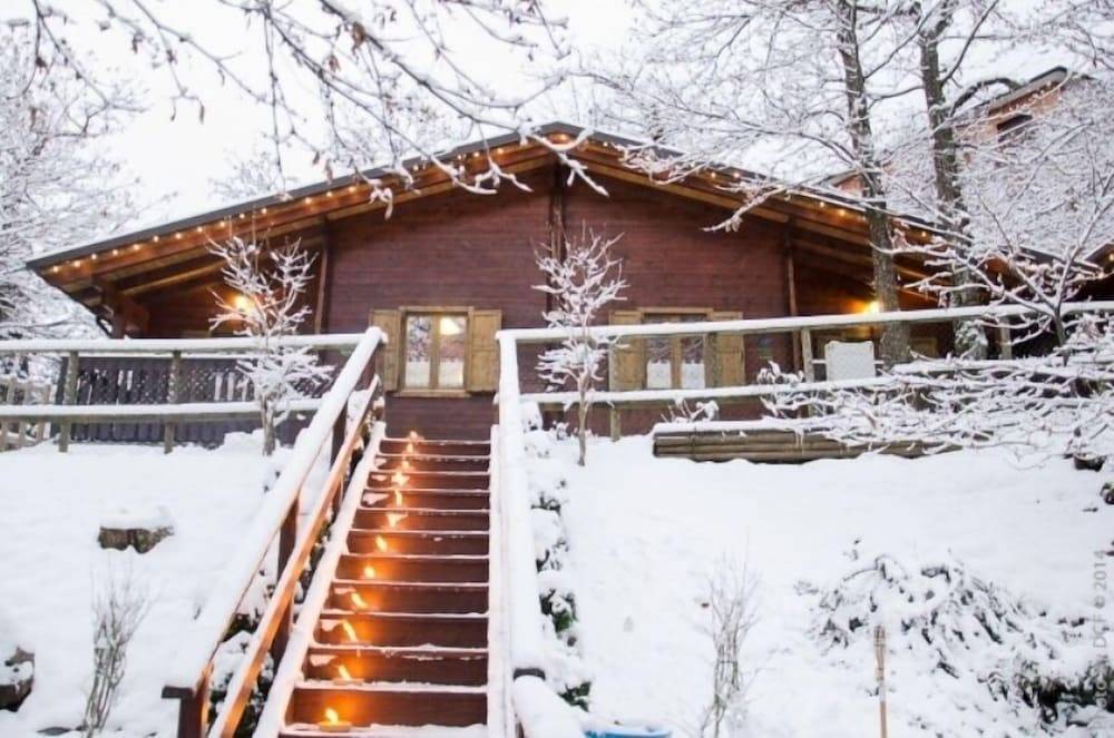 Glamping Villaggio Parco Dei Castagni 4 stelle 1