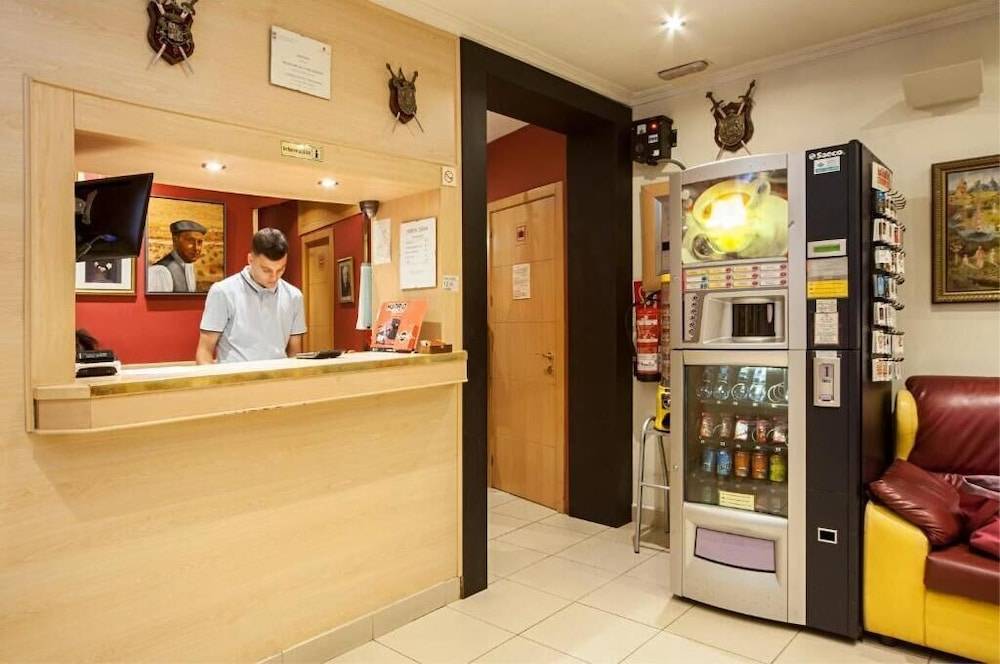 Hostal Inter Plaza Mayor AUTO CHECK IN 2