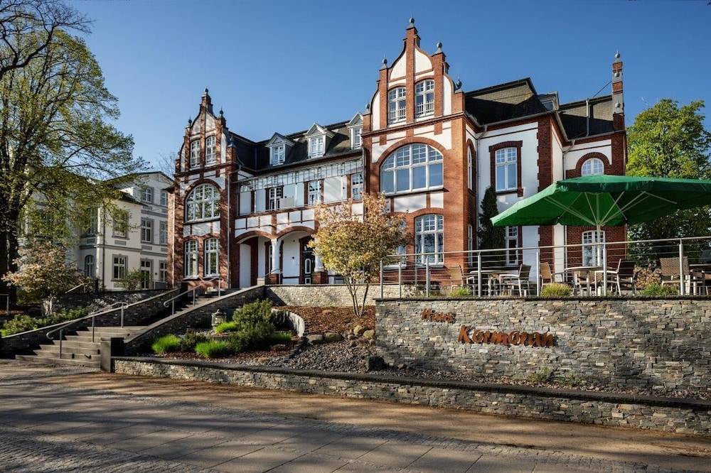Strandhotel garni Kormoran 1
