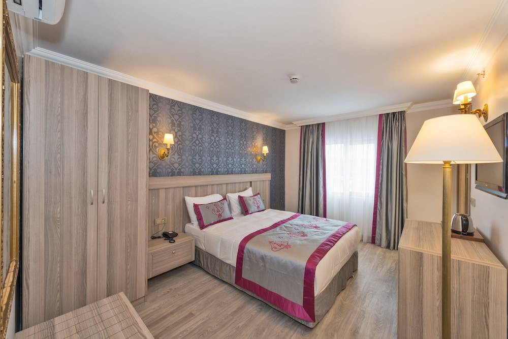 Dab Hotel 1