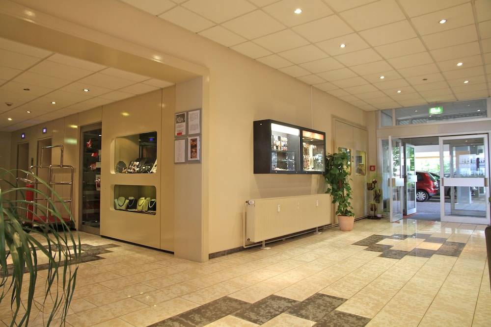 Opal Hotel 1