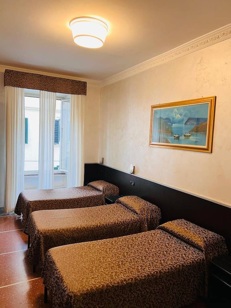 Funny Holiday Guest House 2