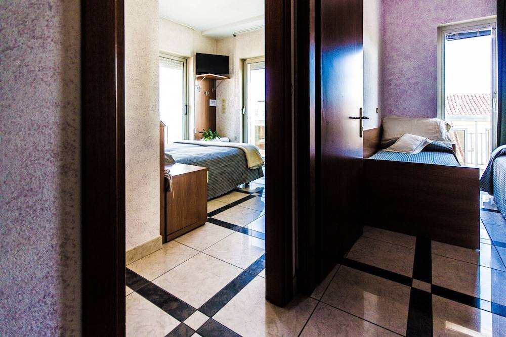 Hotel Baviera 2