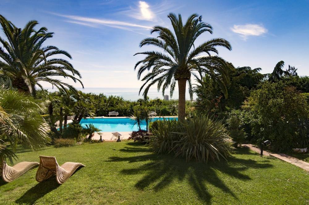 Villa Capodarco B&B 1