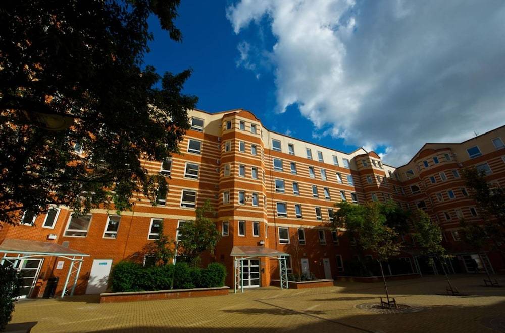 King's College London - Stamford Street Apartments 1
