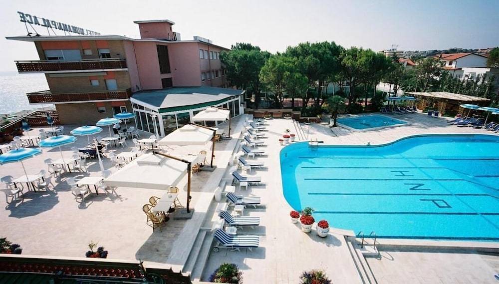 Hotel Numana Palace 1