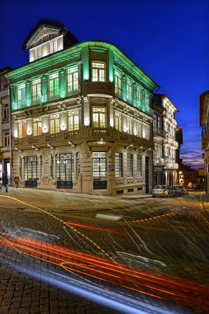 EMAJ Boutique Hotel 1