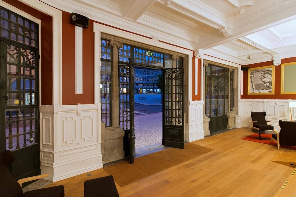 EMAJ Boutique Hotel 2