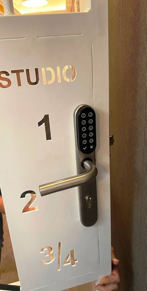 Studios with Mezzanine Rua da Moeda 2