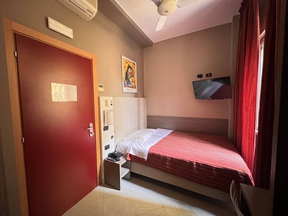 Hotel Parma 2