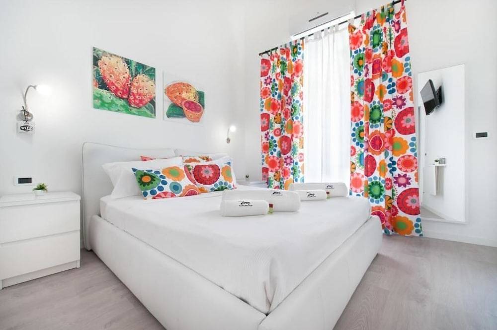 Room & Breakfast Zero 2