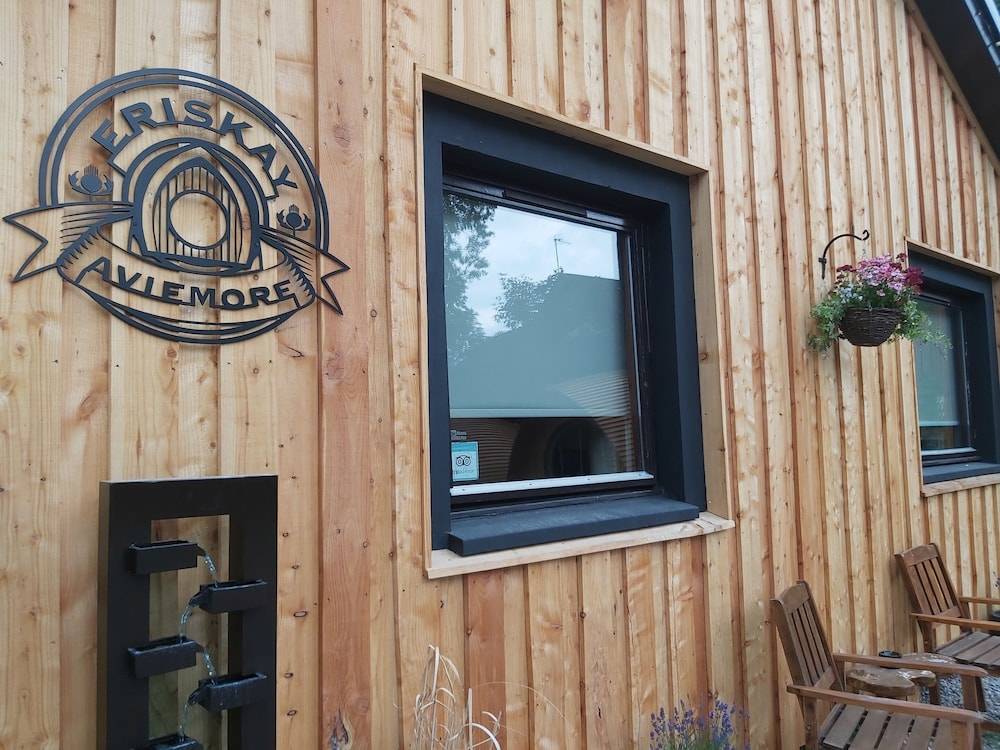 Eriskay Guest House and Aviemore Glamping 2