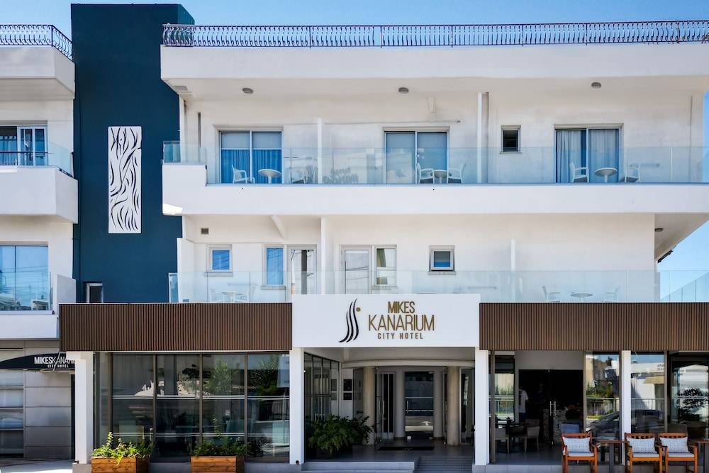 Mikes Kanarium City Hotel 1