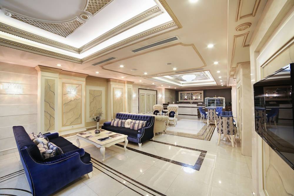 Halifaks Hotel 2