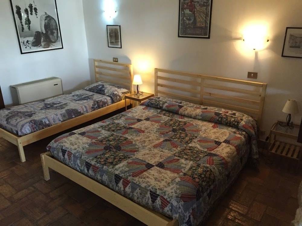 Agriturismo Monte Due Torri 2