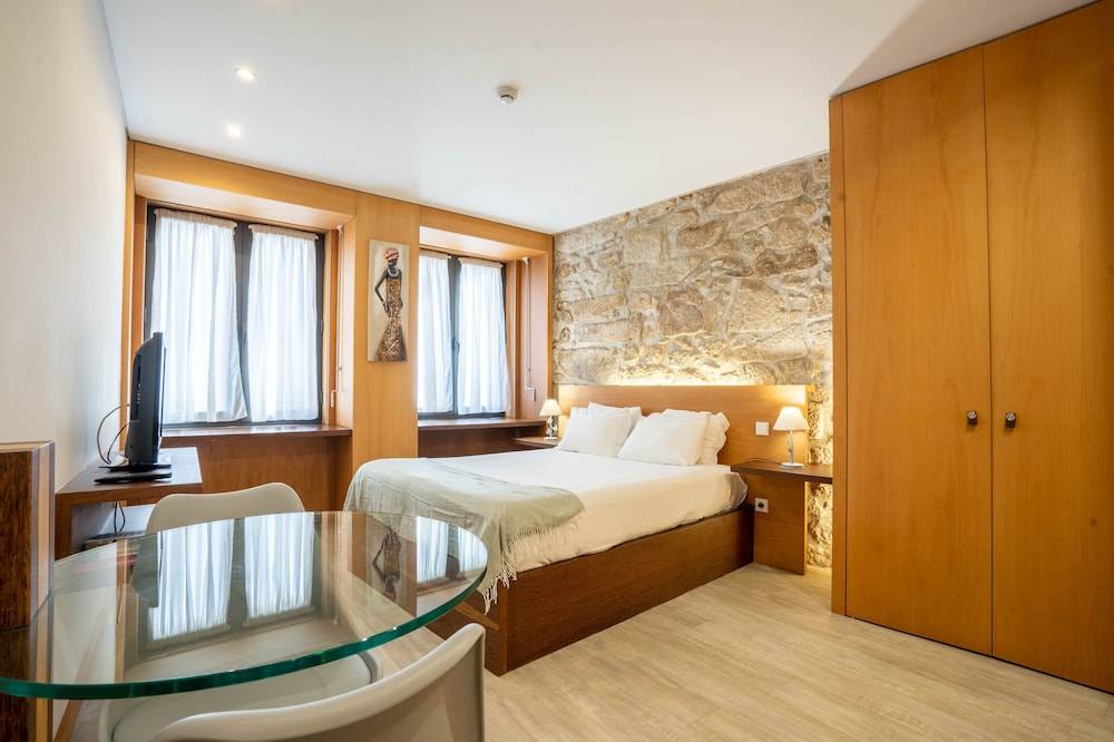 Smartr Porto Reis de Gaia & Spa 1