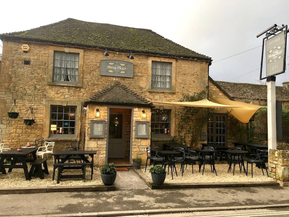 The Mousetrap Inn 1