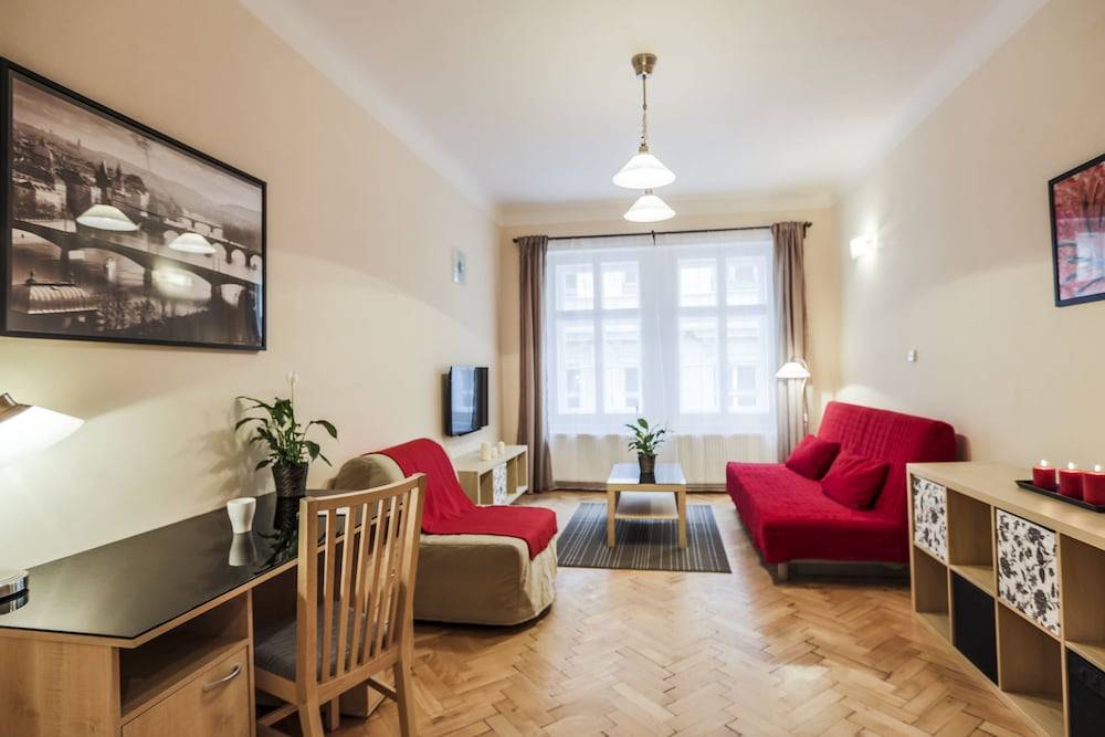 Accommodation Smečky 14 1