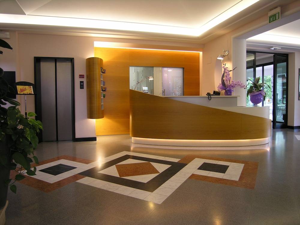 Hotel Sampaoli 2