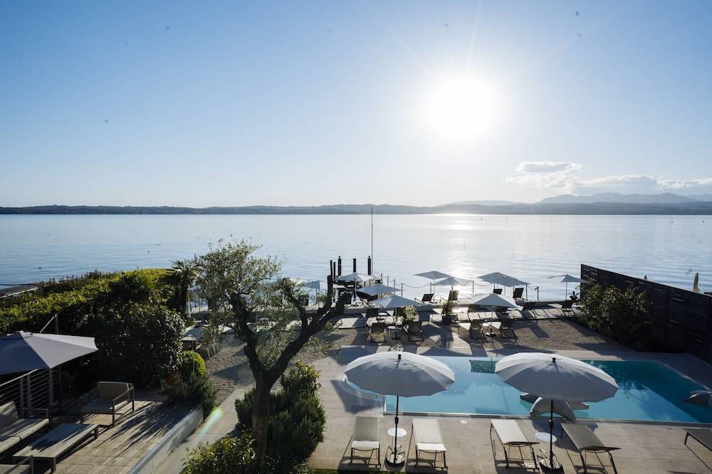 AQVA Boutique Hotel (Adults Only) 1