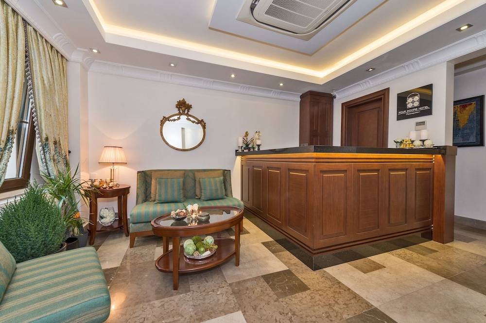 Four Doors Hotel 2