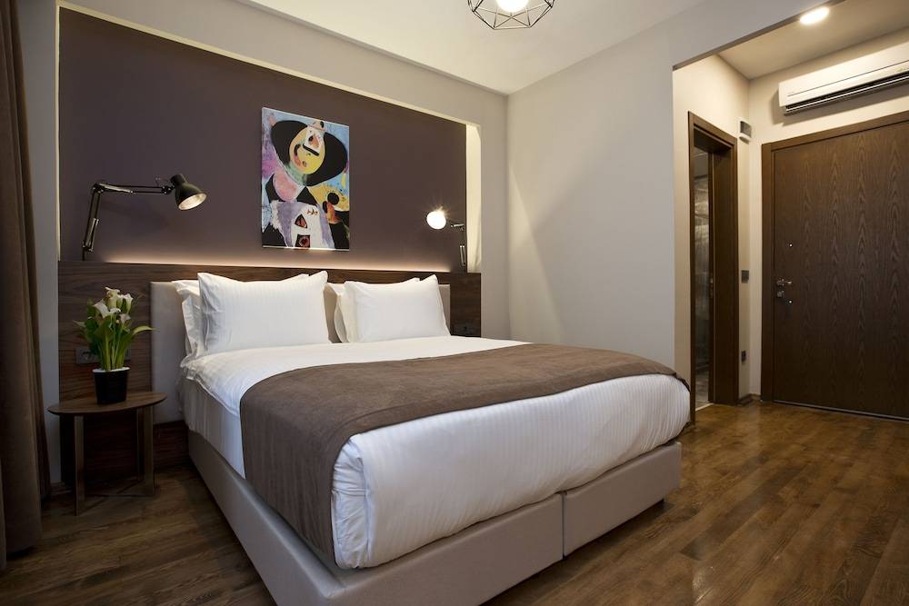 Snog Rooms & Suites 2
