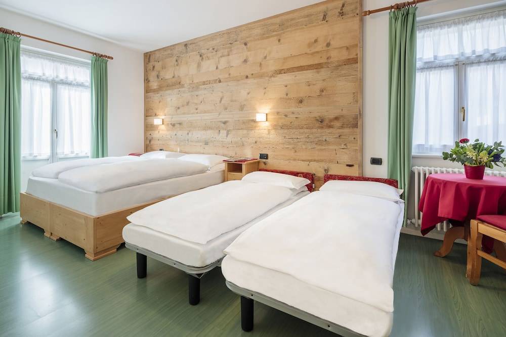Hotel Oasi 2