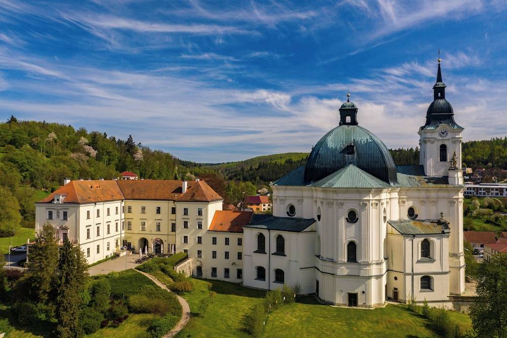 Zámek Křtiny 1