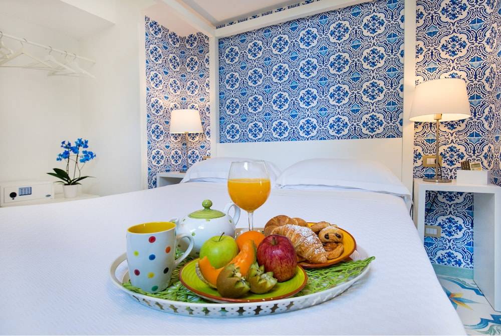 Relais Correale Rooms & Garden 2