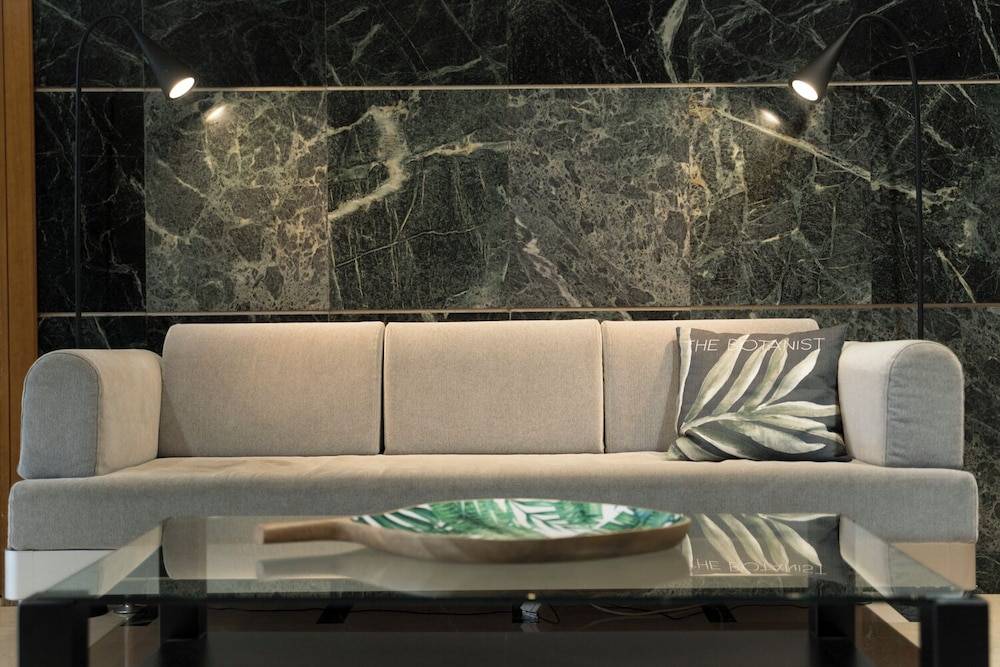 Hotel Sercotel Tres Luces 2