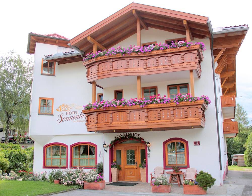 Hotel Sonnenhof - bed & breakfast & appartements 1