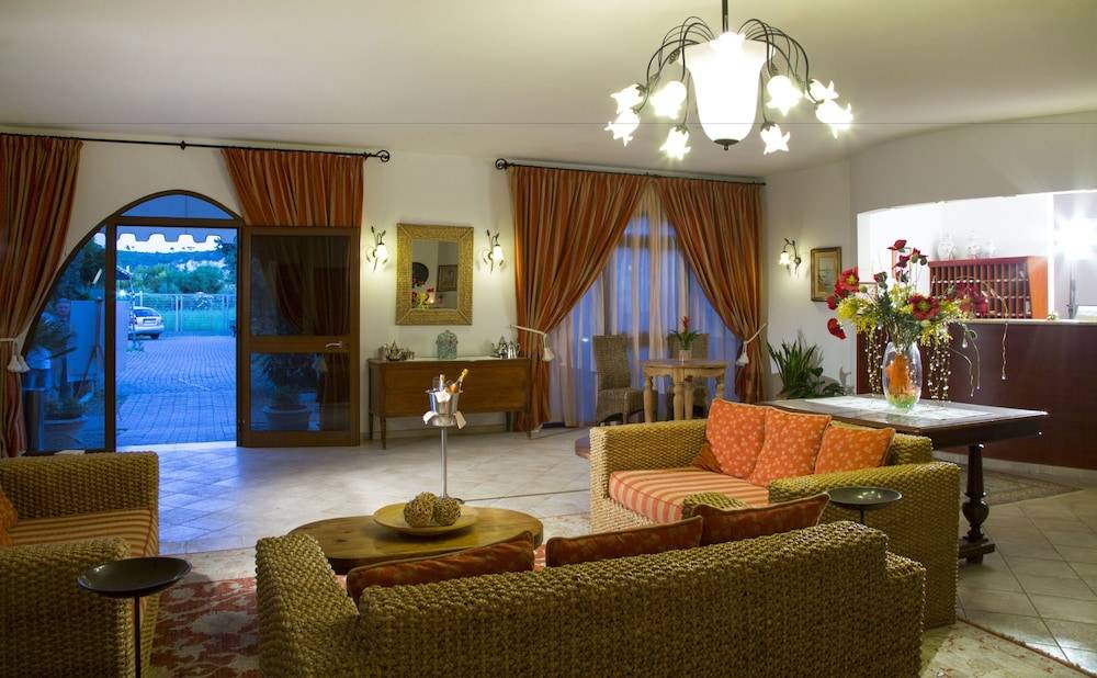 Garden Hotel Ripa 2