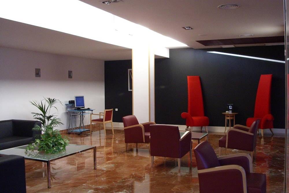 TCH Hotel 2
