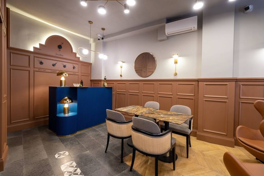 Hotel Balo 2
