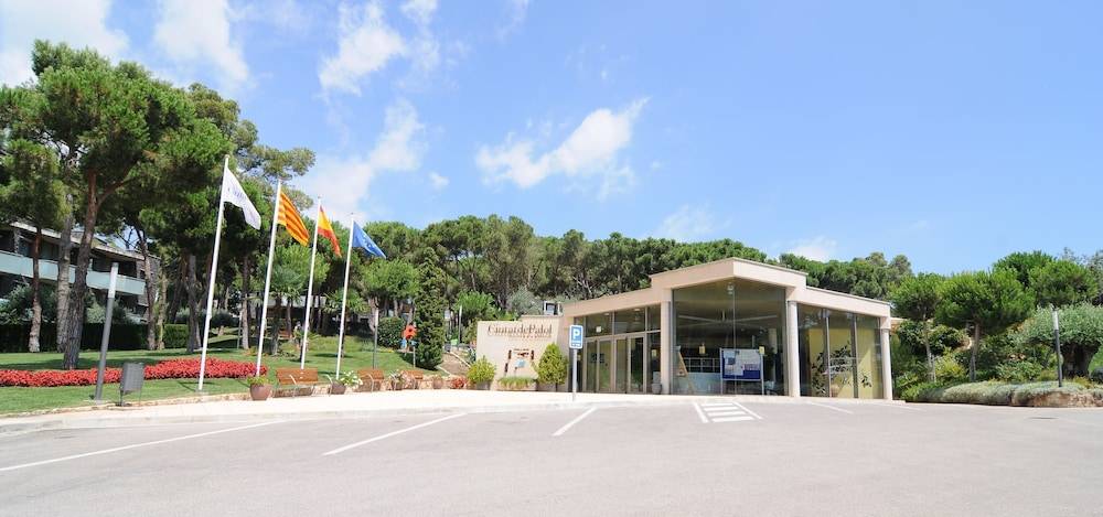 Aparthotel Ciutat de Palol 2