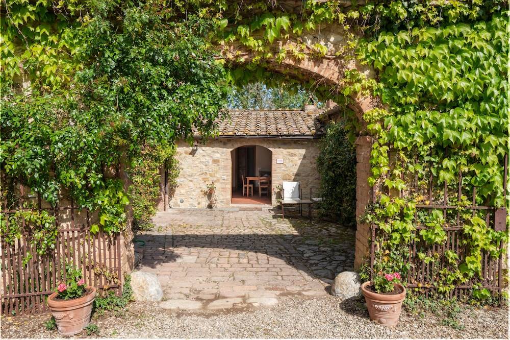 Castello di Bossi 2