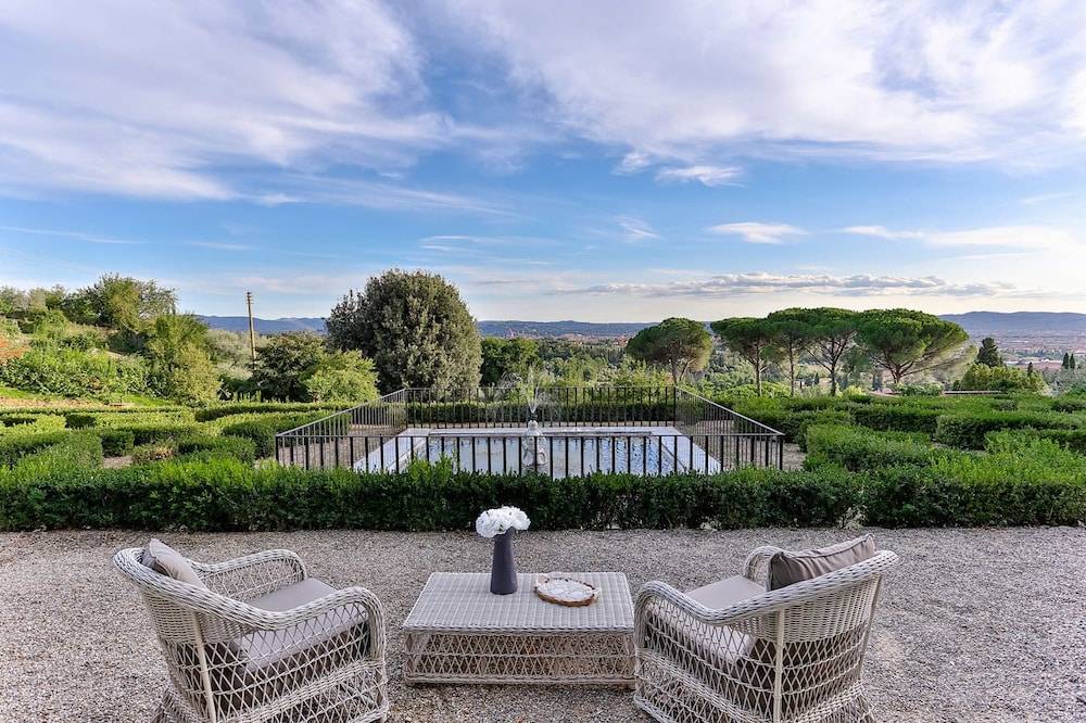 Villa Le Fontanelle 1