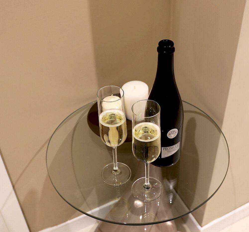 Le Coq Suites 2