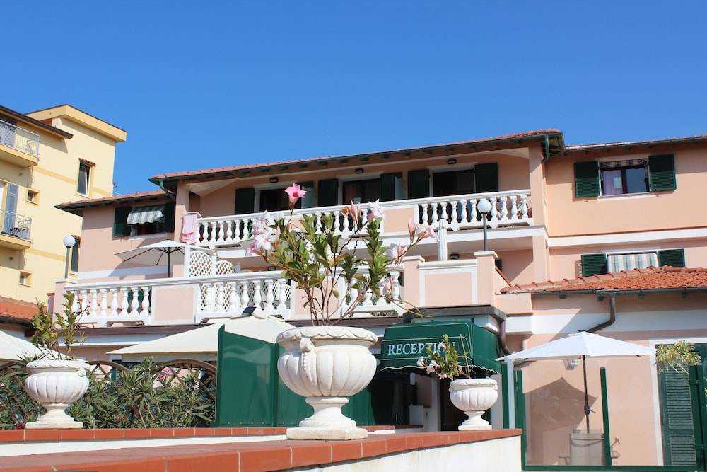 Del Prado 1