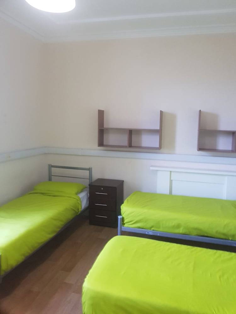Bowden Court (Notting Hill) 2