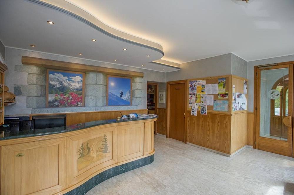 Hotel Bezzi 2