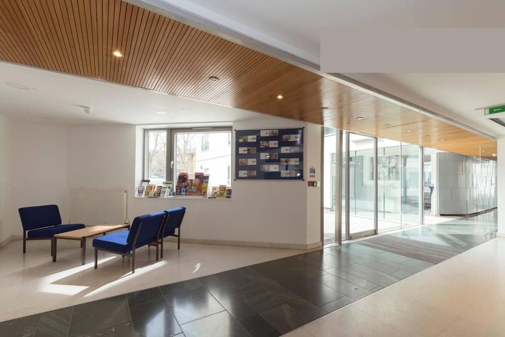 Friendship House (Southwark) 2