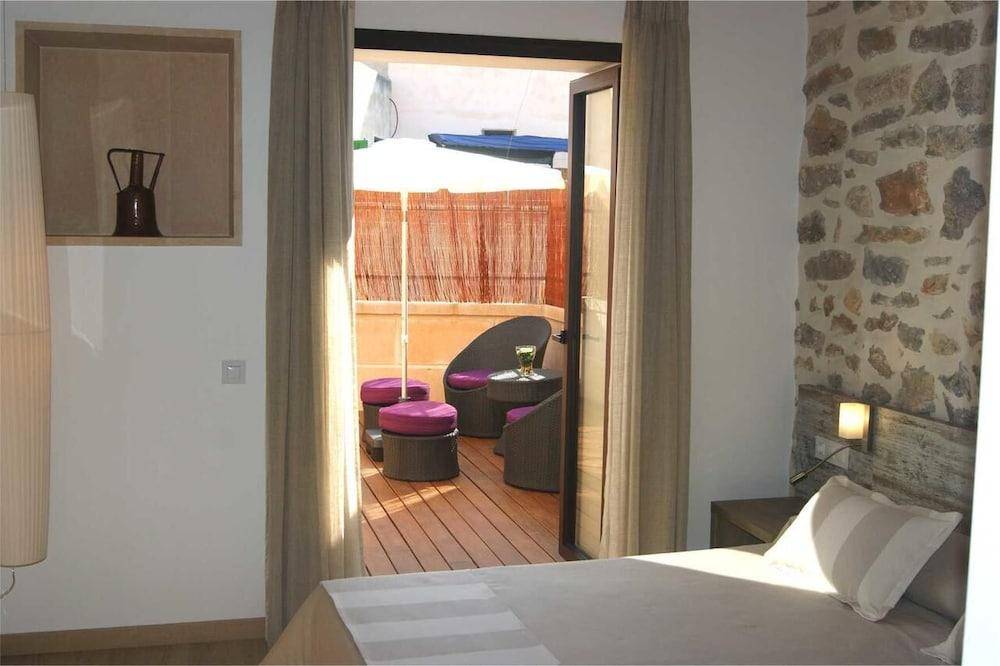 Petit Hotel C'an Mel 2