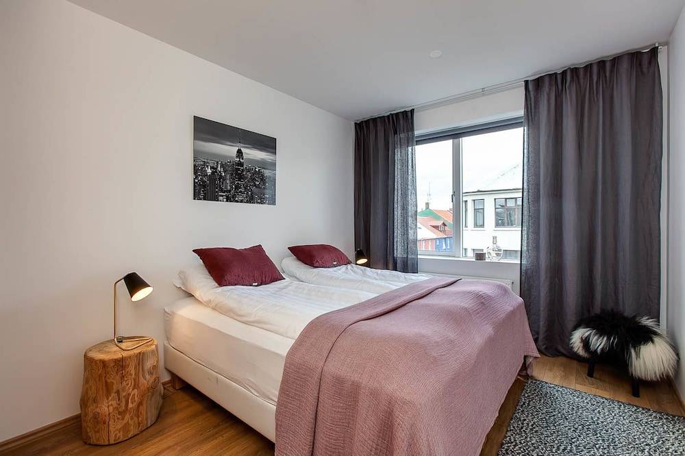 Tyr Apartments by Heimaleiga 2