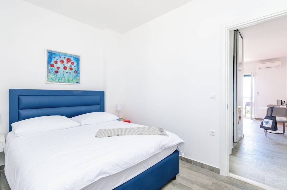 Apartments Villa Lukas - ''No 10'' Gallery Studio Apartment with Balcony and Sea View 2