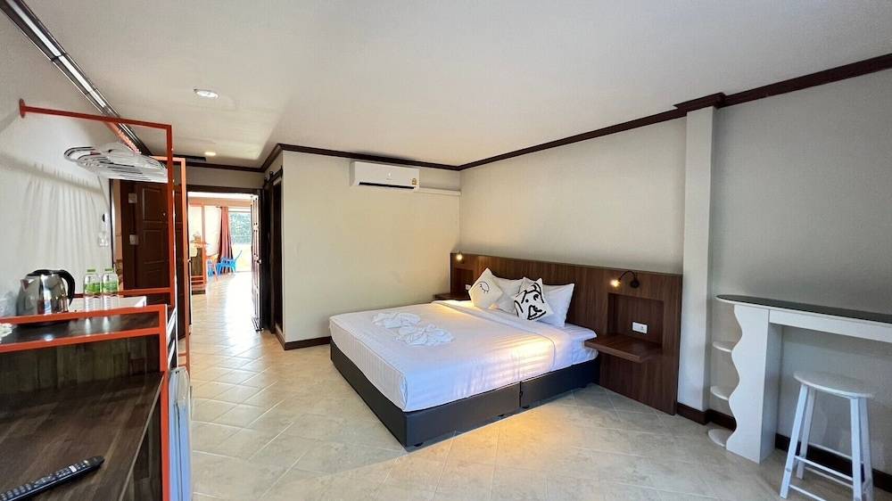My Friend's House Karon 2