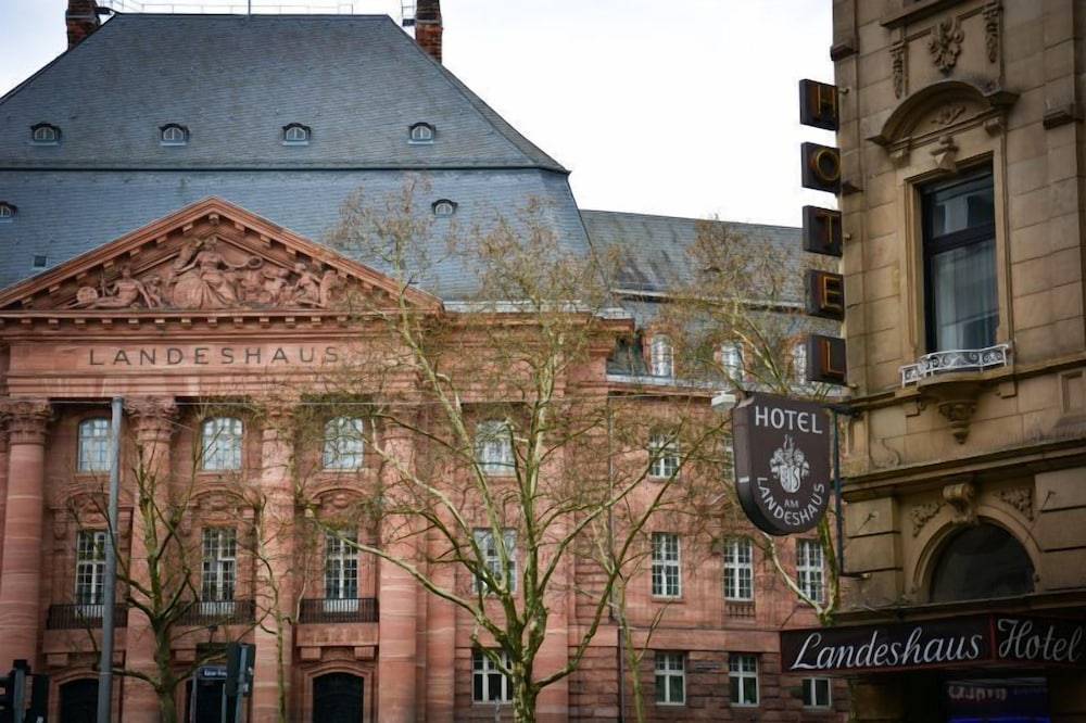 Hotel Am Landeshaus 1