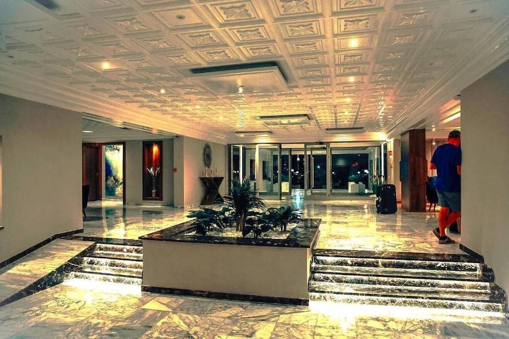 Hotel Continental 2
