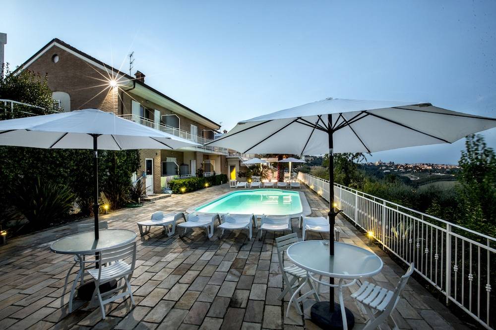 Holiday Residence Belohorizonte 1